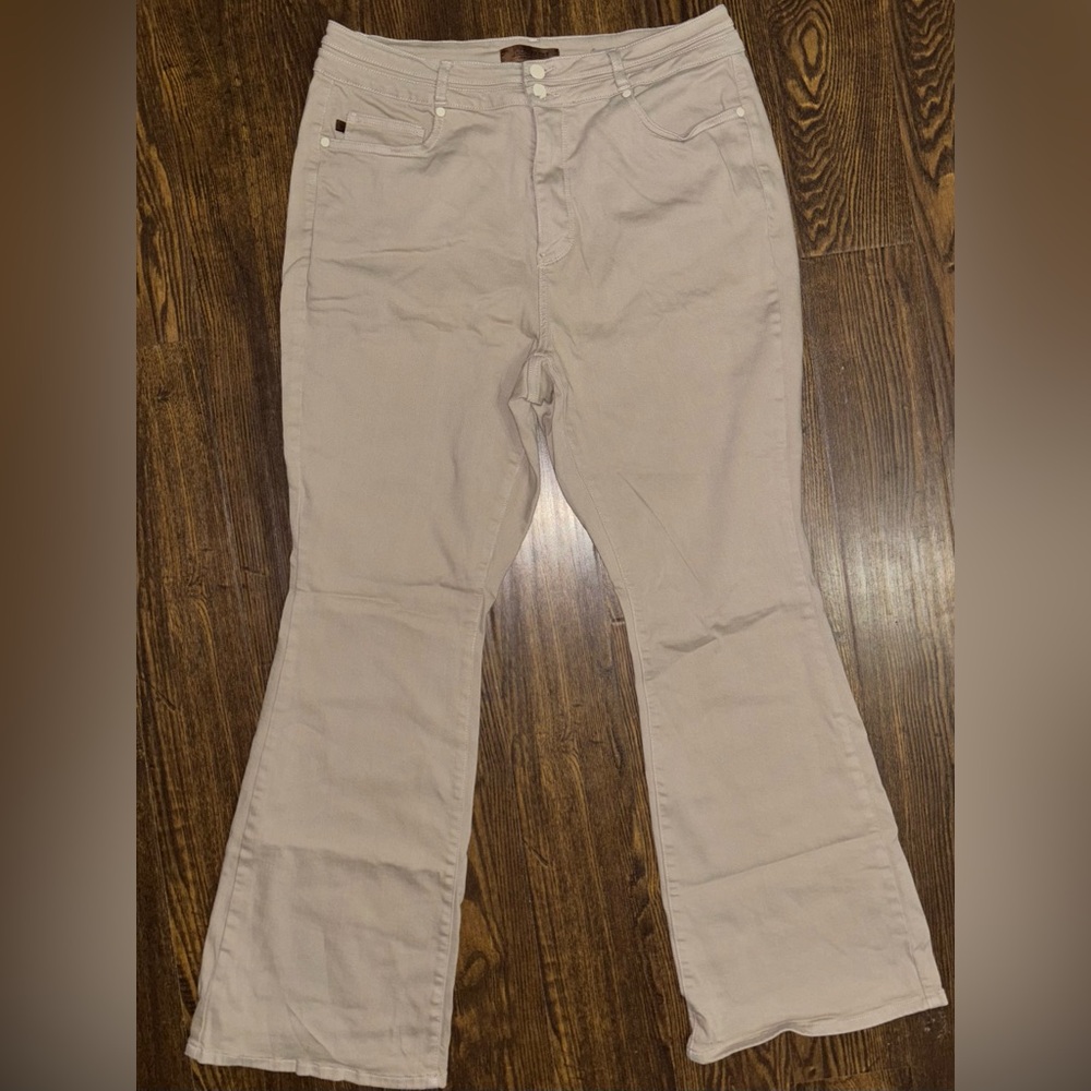 Judy Blue High Rise Flare Khaki